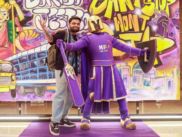 the-knights-arrive-at-their-home-kkr-2024-arrivals.Click to read full article.