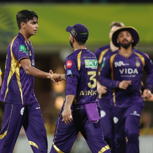 moments-from-csk-vs-kkr.Click to read full article.