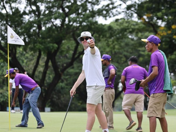 knight-golf-day-for-charity.Click to read full article.