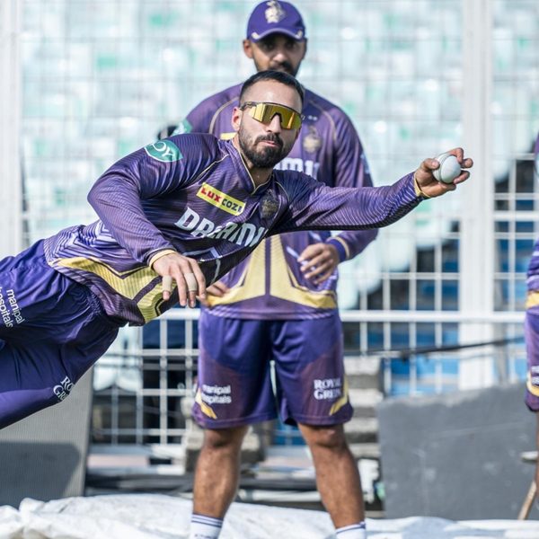 a-top-notch-fielding-session-for-the-knights-under-the-scorching-sun.Click to read full article.