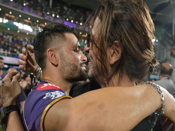sweetest-post-finale-celebrations-alongside-king-khan.Click to read full article.