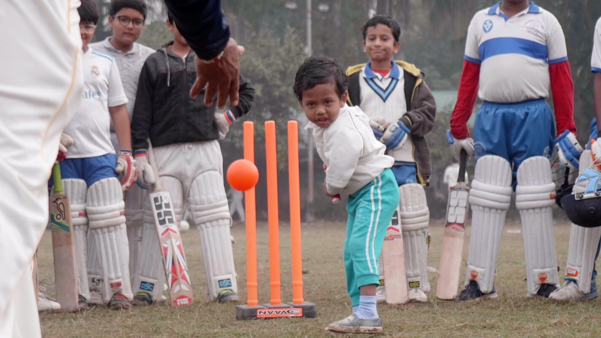 wonder-kid-shahid-the-three-year-old-cricket-prodigy.Click to read full article.