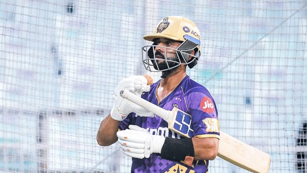 skipper-ajinkyas-1st-day-out-at-the-eden-gardens-as-the-kkr-skipper.Click to read full article.