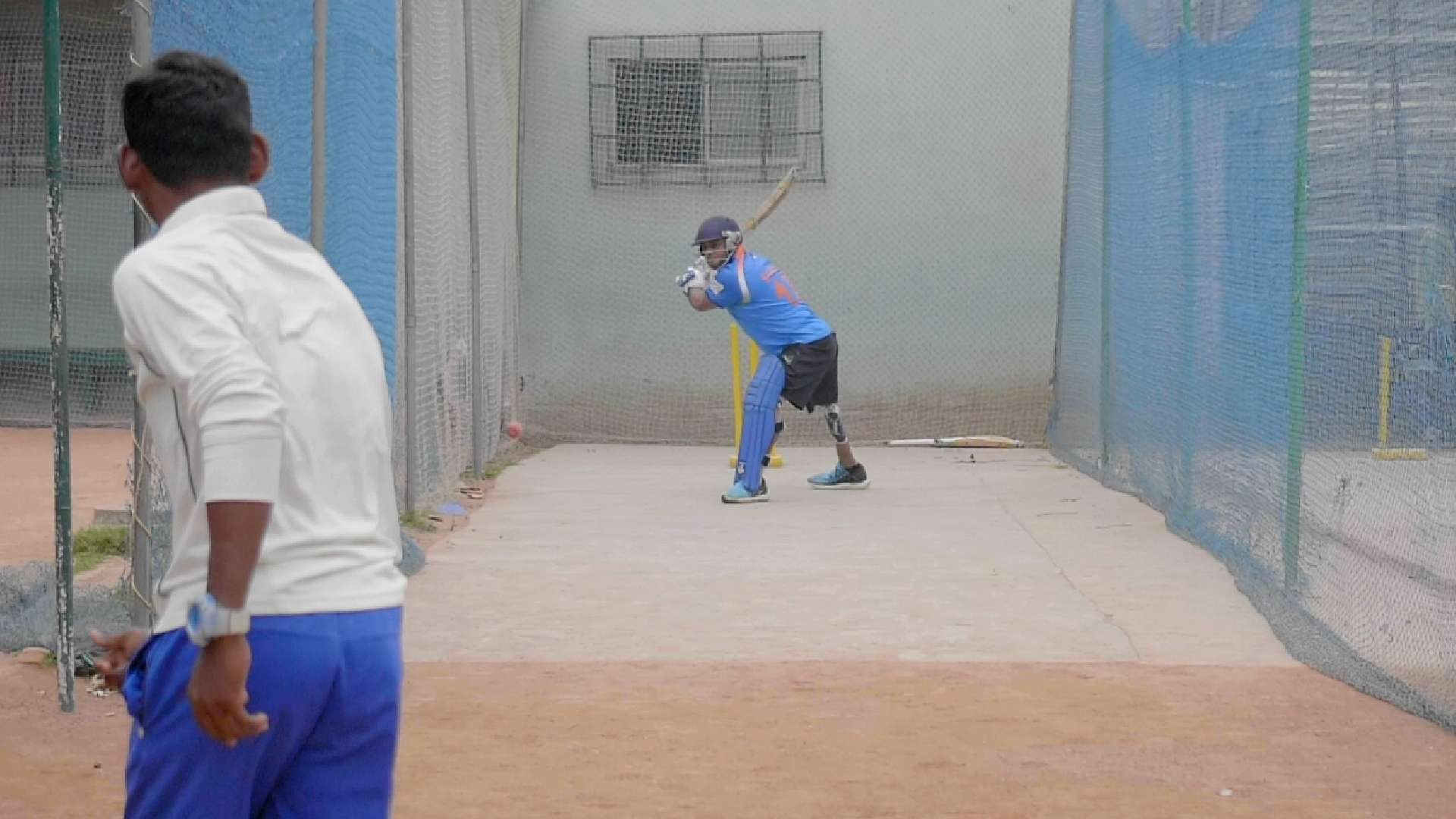 do-the-knight-thing-suvro-joardar-from-losing-a-limb-to-playing-for-india.Click to read full article.